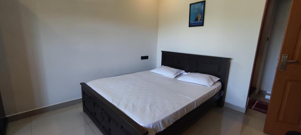 Soly'S Villa Homestay Munnar Bagian luar foto