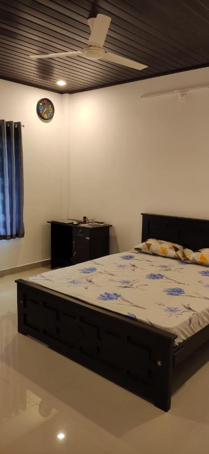 Soly'S Villa Homestay Munnar Bagian luar foto